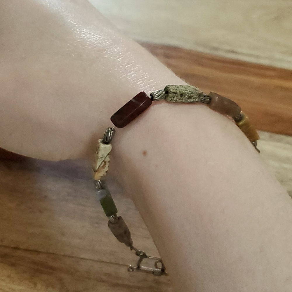 Natural Semi Precious Stone Beaded Bracelet Silver - Picture 5 of 5